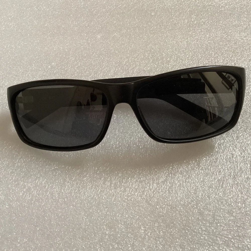 Fossil Unisex Black Sunglasses